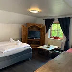 Stumbergers - Free Parking - Hotell Cochem
