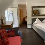 Stumbergers - Free Parking - Hotell 3*