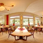 Hotell Stumbergers - Free Parking - 3*