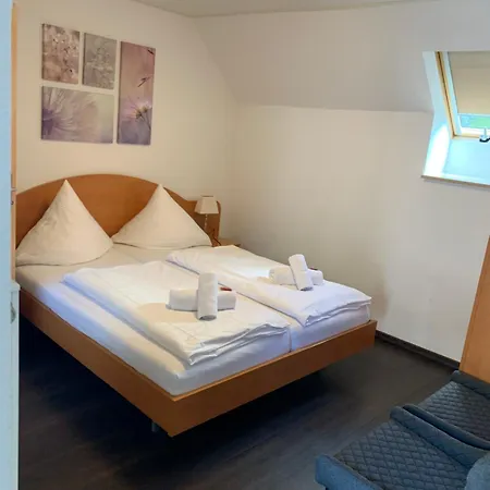 Stumbergers - Free Parking - Hotel