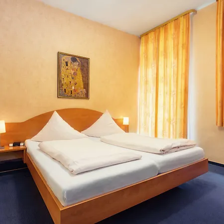 Hotel Stumbergers - Free Parking - 3*