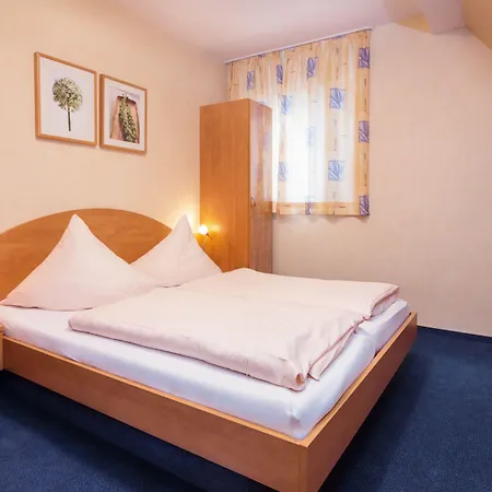 Stumbergers - Free Parking - Cochem