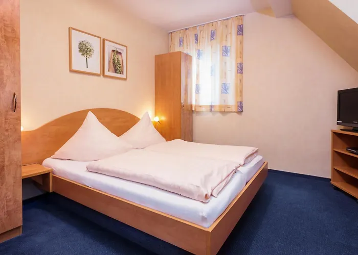 Stumbergers - Free Parking - Hotel
