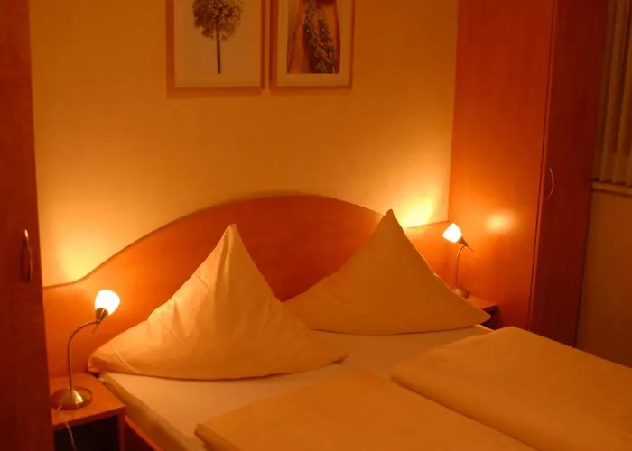 Stumbergers - Free Parking - 3* コッヘム