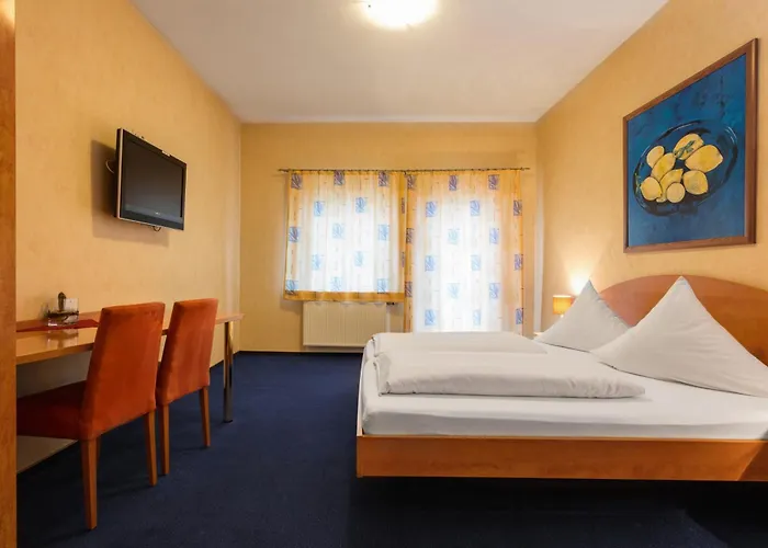 Hotel Stumbergers - Free Parking - 3*