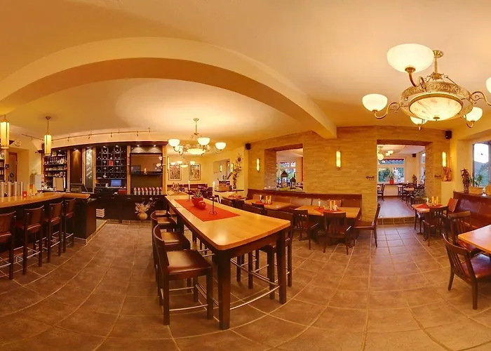 Stumbergers - Free Parking -