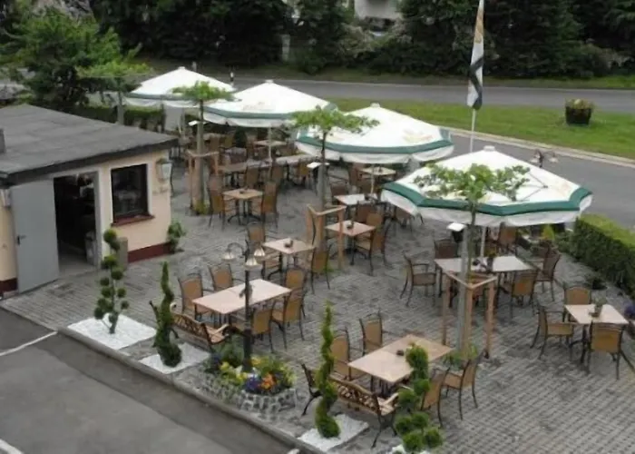 Stumbergers - Free Parking - コッヘム