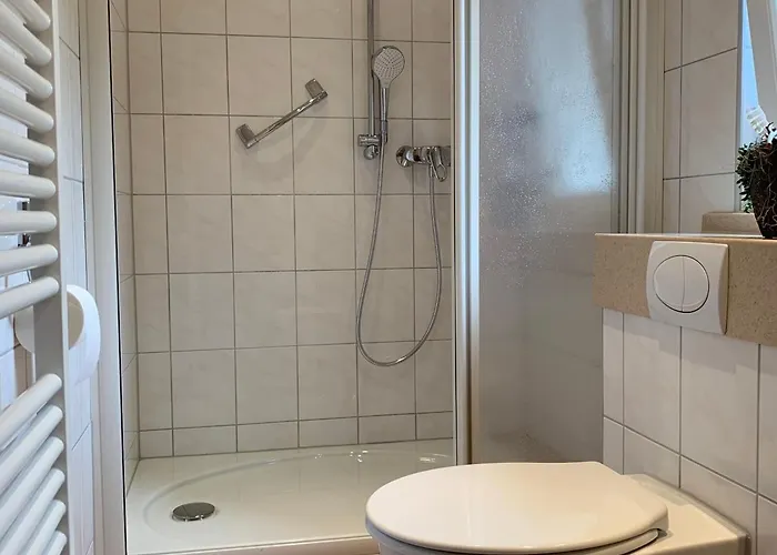 Stumbergers - Free Parking - 3* コッヘム