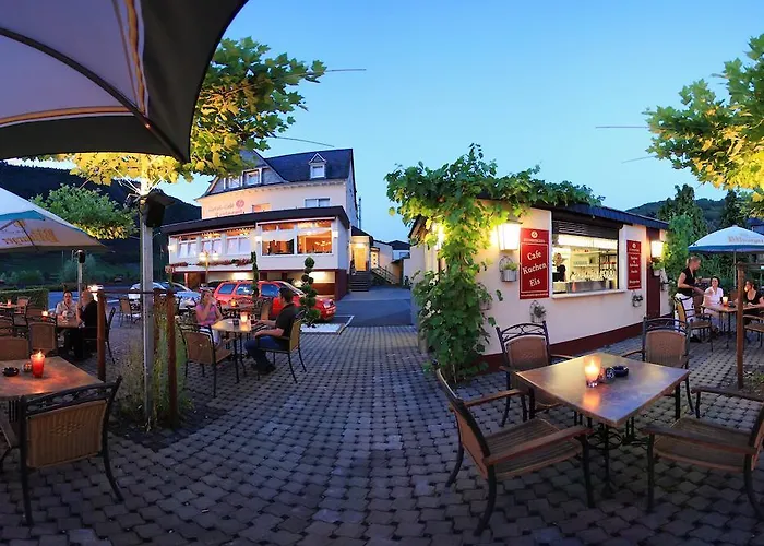 Stumbergers - Free Parking - コッヘム